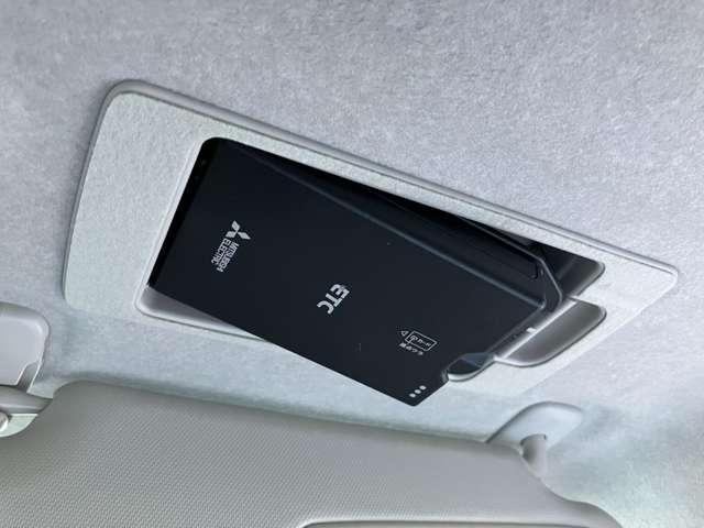 MAZDA2 1.5 15S ブラック トーン エディション ワンオーナー マツダコネクトナビゲーション フルセグTV ETC車載器 バックカメラ レーダークルーズコントロール コーナーセンサー(8枚目)