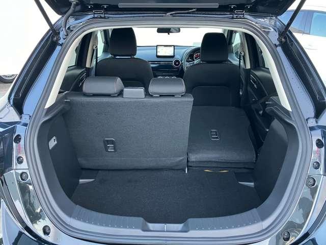 MAZDA2 1.5 15S ブラック トーン エディション ワンオーナー マツダコネクトナビゲーション フルセグTV ETC車載器 バックカメラ レーダークルーズコントロール コーナーセンサー(19枚目)