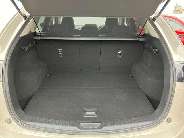 CX-5 2.2 XD スマート エディション ディーゼルターボ ワンオーナー フルセグTV ETC車載器 360°ビューモニター レーダークルーズコントロール オートライト コーナーセンサー(16枚目)