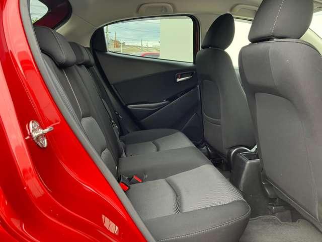 デミオ 1.3 13S ツーリング ワンオーナー バックカメラ レーダークルーズコントロール ETC車載器 運転席・助手席シートヒーター ドライブレコーダー(17枚目)