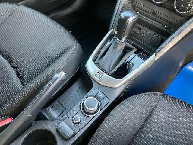 MAZDA2 1.5 15S ブラック トーン エディション ワンオーナー レーダークルーズコントロール 360°ビューモニター ETC車載器 コーナーセンサー オートライト レインセンサーワイパー(9枚目)