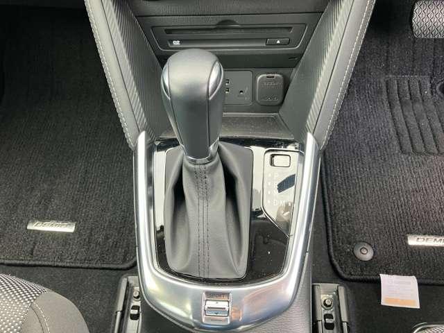 デミオ 1.3 13S ツーリング ワンオーナー ETC車載器 シートヒーター(13枚目)