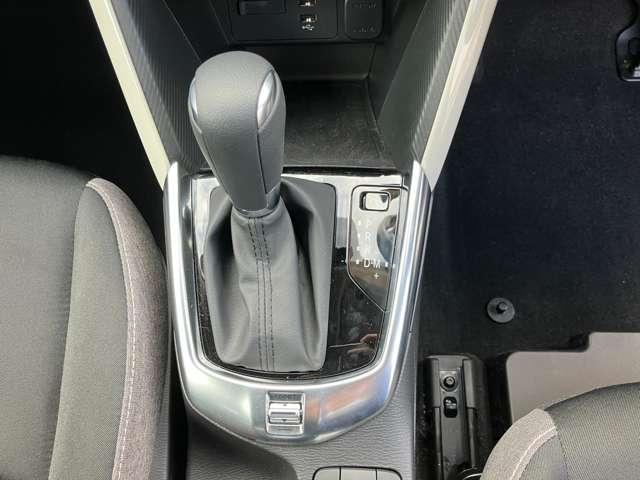 MAZDA2 1.5 15BD i セレクション 弊社サービスカーUP 360°ビューモニター(12枚目)