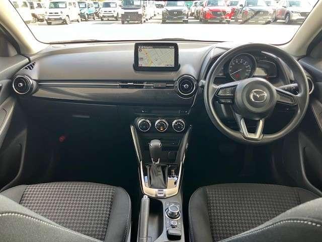 デミオ 1.5 15S ワンオーナー フルメンテナンス マツダコネクトナビ ミュージックプレイヤー接続可 USB入力端子 Bluetooth接続 シートヒーター(4枚目)