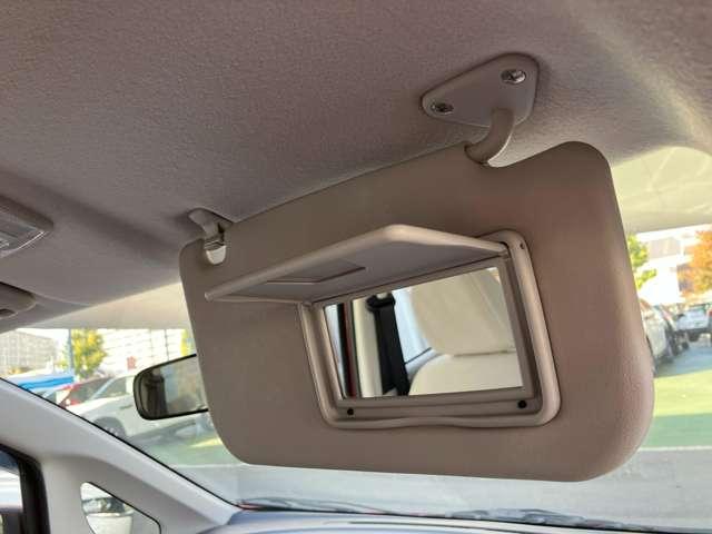 eKワゴン 660 E DVD CD USB アップルカープレイ対応オーディオ 運転席シートヒーター 運転席・助手席エアバック マニュアルエアコン(15枚目)