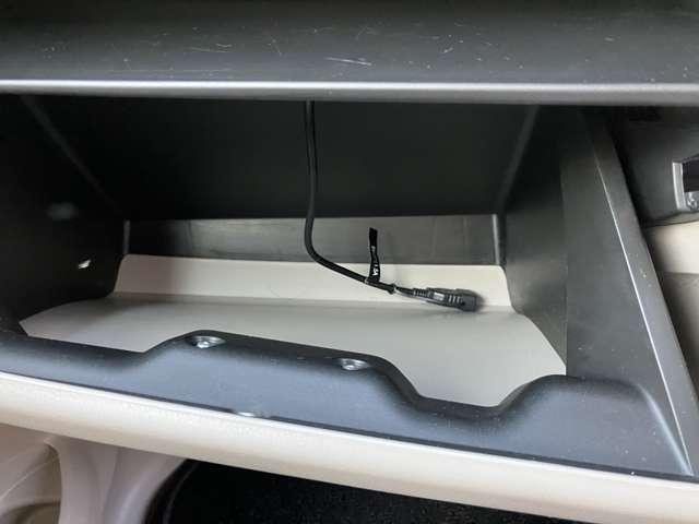 eKワゴン 660 E DVD CD USB アップルカープレイ対応オーディオ 運転席シートヒーター 運転席・助手席エアバック マニュアルエアコン(18枚目)