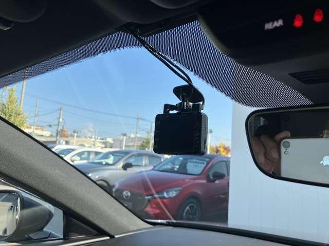 ＭＡＺＤＡ３ファストバック １．５　１５Ｓ　ツーリング　３６０°ビューモニター　ＥＴＣ車載器　前後ドライブレコーダー　ミュージックプレイヤー接続可　ＵＳＢ入力端子　Ｂｌｕｅｔｏｏｔｈ接続（16枚目）