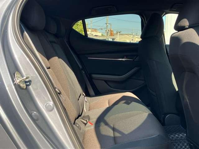 ＭＡＺＤＡ３ファストバック ２．０　２０Ｓ　プロアクティブ　ツーリング　セレクション　ワンオーナー　３６０°ビューモニター　ＥＴＣ車載器　ミュージックプレイヤー接続可	ＵＳＢ入力端子　Ｂｌｕｅｔｏｏｔｈ接続（17枚目）