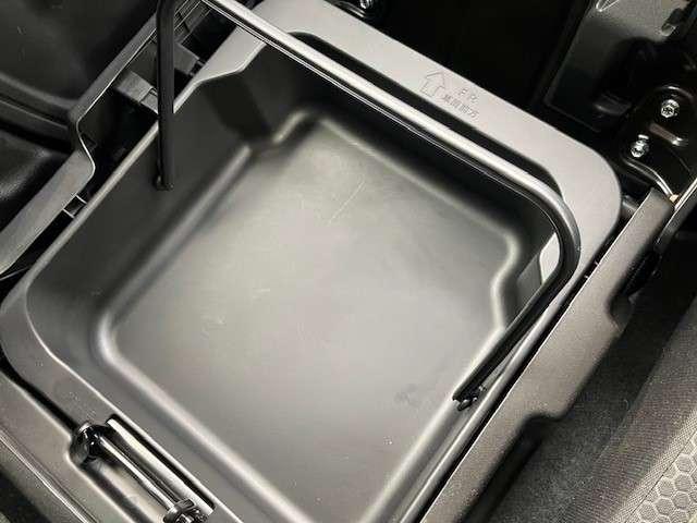 フレアワゴンカスタムスタイル ６６０　カスタムスタイル　ハイブリッド　ＸＴ　ワンオーナー　フルメンテ　全方位カメラ（11枚目）