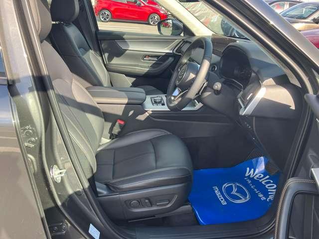 ＣＸ－６０ ２．５　２５Ｓ　Ｌパッケージ　弊社社有車ＵＰ　３６０°ビューモニター　レーダークルーズコントロール　運転席・助手席シートヒーター　コーナーセンサー　オートライト（15枚目）