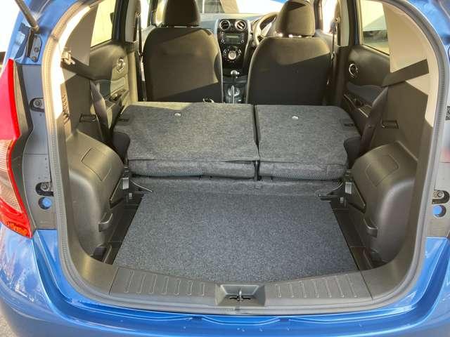 ノート １．２　Ｘ　ＤＩＧ－Ｓ　ＣＤデッキＡＵＸ入力　ＥＴＣ車載器　衝突被害軽減システム　車線逸脱警報装置　オートエアコン　スマートキーレス（16枚目）