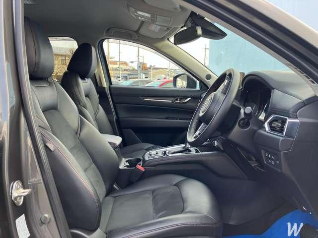 ＣＸ－５ ２．２　ＸＤ　ブラックトーンエディション　ワンオーナー　３６０°ビューモニター　マツダコネクトナビ　ミュージックプレイヤー接続可　ＵＳＢ入力端子　Ｂｌｕｅｔｏｏｔｈ（15枚目）