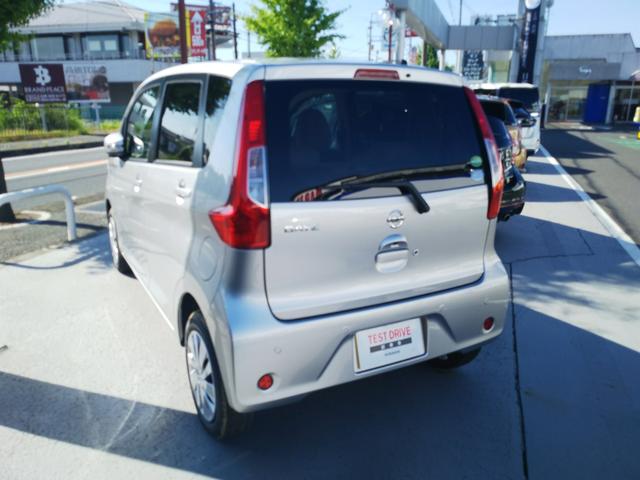 X弊社社用車アラウンドモニターエマブレ(11枚目)