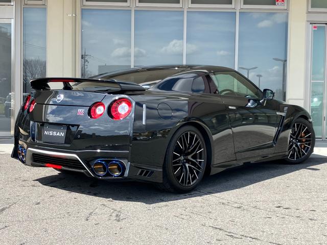 ＧＴ－Ｒ ブラックエディション　ＭＹ２０　室内展示　純正ナビ　ＥＴＣ　ドラレコ　コーナーセンサー　バックカメラ　ＢＯＳＥサウンド　専用ＲＥＣＡＲＯシート　シートヒーター　ＬＥＤヘッド　オートライト（2枚目）