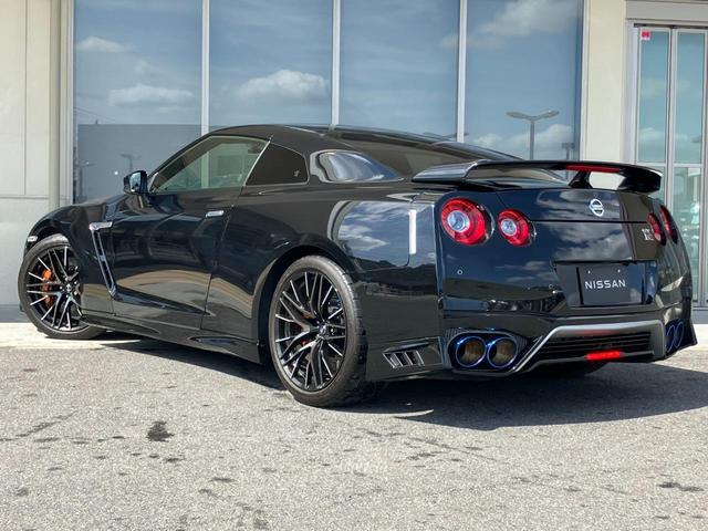 ＧＴ－Ｒ ブラックエディション　ＭＹ２０　室内展示　純正ナビ　ＥＴＣ　ドラレコ　コーナーセンサー　バックカメラ　ＢＯＳＥサウンド　専用ＲＥＣＡＲＯシート　シートヒーター　ＬＥＤヘッド　オートライト（22枚目）