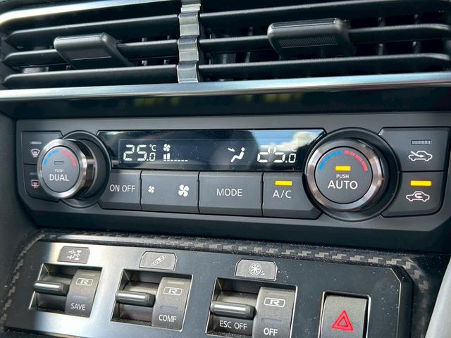 ＧＴ－Ｒ プレミアムエディション　ＭＹ２５　室内展示　内装ブルーヘブン　ＳＲＳサイドカーテンエアバック　プライバシーガラス　ＢＯＳＥサウンド　ドラレコ前後　ＧＰＳレーダ　純正ナビ　アップルカープレイ　２０インチＡＷ　チタン合金マフラー（10枚目）