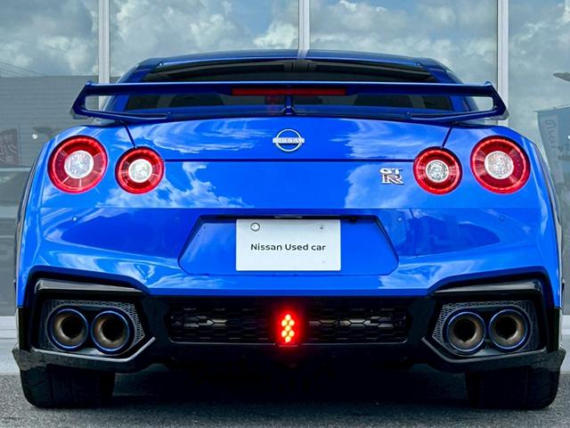 ＧＴ－Ｒ プレミアムエディション　ＭＹ２５　室内展示　内装ブルーヘブン　ＳＲＳサイドカーテンエアバック　プライバシーガラス　ＢＯＳＥサウンド　ドラレコ前後　ＧＰＳレーダ　純正ナビ　アップルカープレイ　２０インチＡＷ　チタン合金マフラー（38枚目）