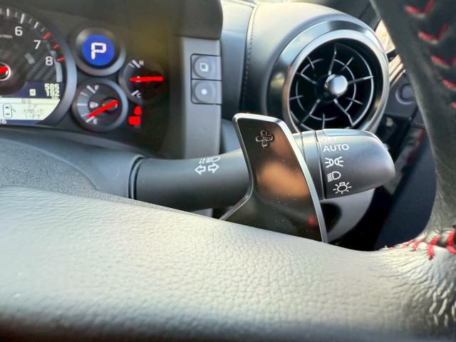 GT-R ブラックエディション MY19 室内展示 Pガラス サッチャム盗難防止 純正ナビ ドラレコ ETC RECAROシート BOSEサウンド シートヒーター 純正ナビ バックモニター クルコン 20インチAW 可変バルブ(24枚目)