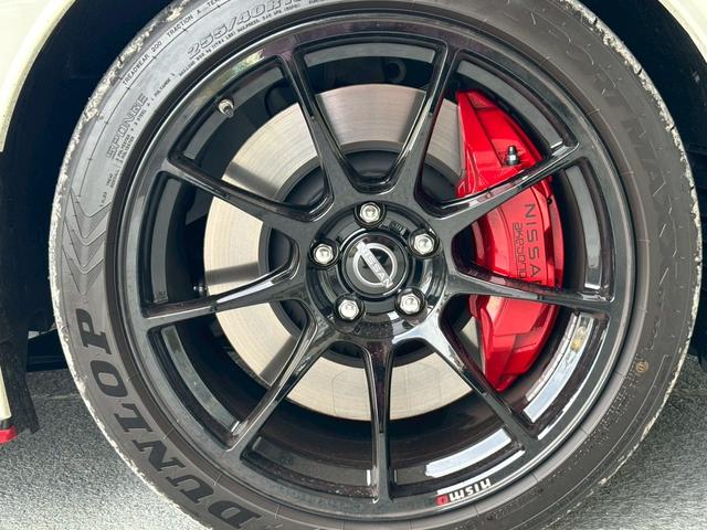 フェアレディZ ニスモ MY25 1オナ RECAROシート ドラレコ前後 ETC2.0  BOSEサウンド NISMOエアロ  純正ナビ 純正レイズ製19型AW  バックビュー パドルシフト フルセグ 衝突軽減 踏み間違い(22枚目)