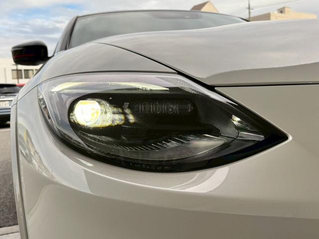 フェアレディZ ニスモ MY25 1オナ RECAROシート ドラレコ前後 ETC2.0  BOSEサウンド NISMOエアロ  純正ナビ 純正レイズ製19型AW  バックビュー パドルシフト フルセグ 衝突軽減 踏み間違い(24枚目)