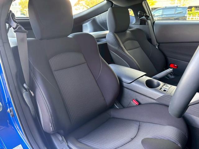 フェアレディＺ バージョンＳ　６速ＭＴ　ＮＣナビ　ドラレコ　ＧＰＳレーダ　フルセグＴＶ　レイズ製１９インチ純正ＡＷ　バックカメラ　ＬＥＤヘッドライト　踏み間違い防止　ＥＴＣ２．０　フルセグＴＶ（17枚目）