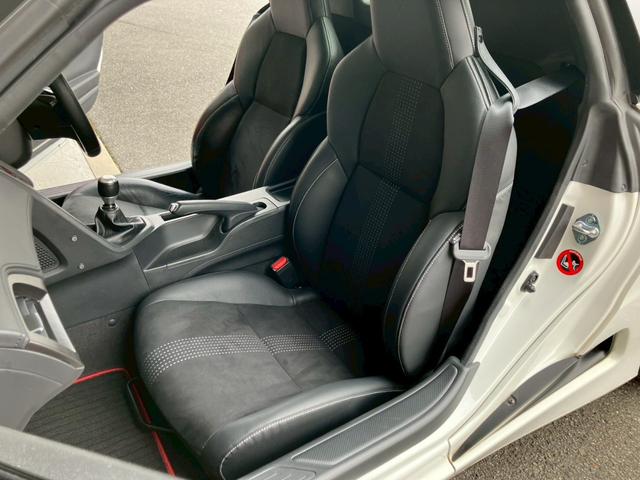 Ｓ６６０ α　６速ＭＴ　クルーズコントロール　ＥＴＣ　純正ＡＷ　ＬＥＤヘッドライト　プッシュスタート　ハーフレザーシート　オートライト（13枚目）