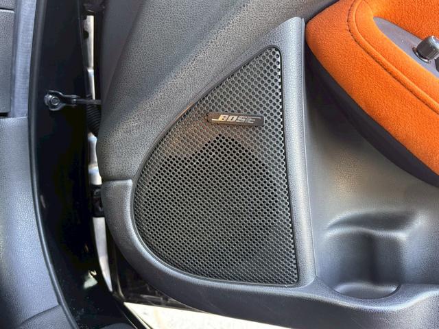 フェアレディＺ バージョンＴ　７速ＡＴ　　　７型ナビ　ＢＯＳＥサウンド　バックカメラ　オレンジレザーシート　パワーシート　シートヒータ　パドルシフト　ＥＴＣ　　　純正ＡＷ　　　ＨＩＤヘッドライト（12枚目）