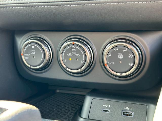 フェアレディＺ バージョンＳＴ　ＭＹ２４　９速ＡＴ　ＮＩＳＭＯマフラ　ドラレコ前後　ＯＰセキュリティ　キッキングプレート　トノカバー　ラゲッジカーペット　ＢＯＳＥサウンド　１９インチＡＷ　シートヒータ　パワーシート　ナビ　Ｂカメラ（17枚目）