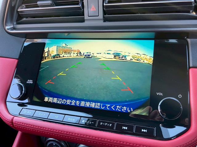 フェアレディＺ バージョンＳＴ　９速ＡＴ　ＮＣナビ　フルセグＴＶ　ＢＯＳＥサウンド　シートヒータ　パワーシート　レイズ製１９インチ純正ＡＷ　バックカメラ　ＬＥＤヘッドライト　踏み間違い防止　ＥＴＣ２．０　パドルシフト（9枚目）