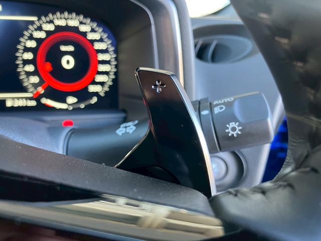 フェアレディＺ バージョンＳＴ　９速ＡＴ　ＮＣナビ　フルセグＴＶ　ＢＯＳＥサウンド　シートヒータ　パワーシート　レイズ製１９インチ純正ＡＷ　バックカメラ　ＬＥＤヘッドライト　踏み間違い防止　ＥＴＣ２．０　パドルシフト（14枚目）