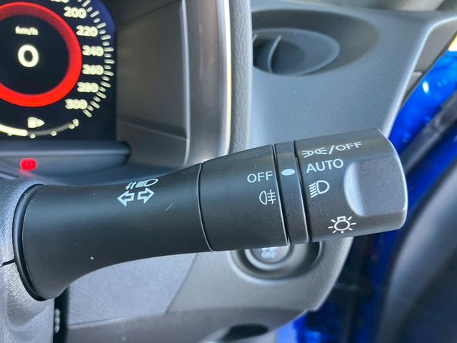 フェアレディＺ バージョンＳＴ　９速ＡＴ　ＮＣナビ　フルセグＴＶ　ＢＯＳＥサウンド　シートヒータ　パワーシート　レイズ製１９インチ純正ＡＷ　バックカメラ　ＬＥＤヘッドライト　踏み間違い防止　ＥＴＣ２．０　パドルシフト（19枚目）