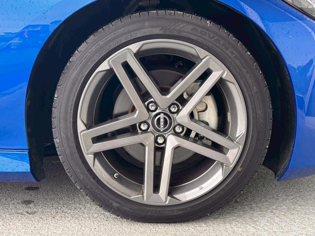 ��p�f�U�C���̃A���~�z�C�[���ő������������ł���