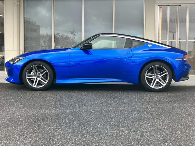 ���X�̓�������̂��q�l�����Ƀ��C�u���k���s���Ă���܂��B�����x���d�b���������B