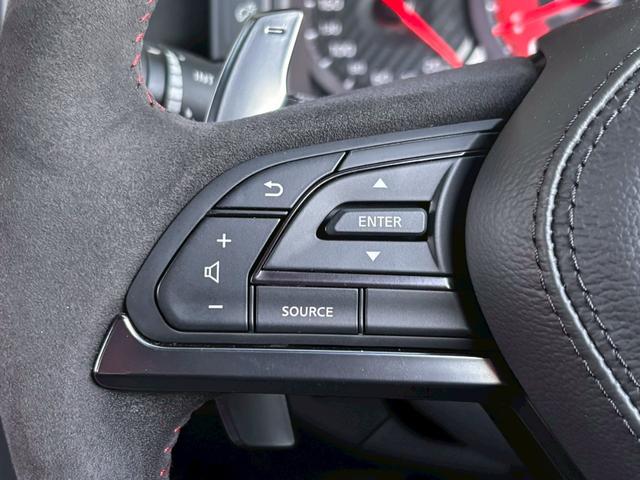 ＧＴ－Ｒ ニスモ　後期型　室内展示　ＮＩＳＭＯスポリセ　専用レカロシート　フジツボ製チタンマフラ　ＢＯＳＥサウンド　サッチャム盗難防止　アドバンネオバタイヤ　ＬＥＤヘッドライト　ＮＩＳＭＯフロアマット　カーボンウィング（12枚目）