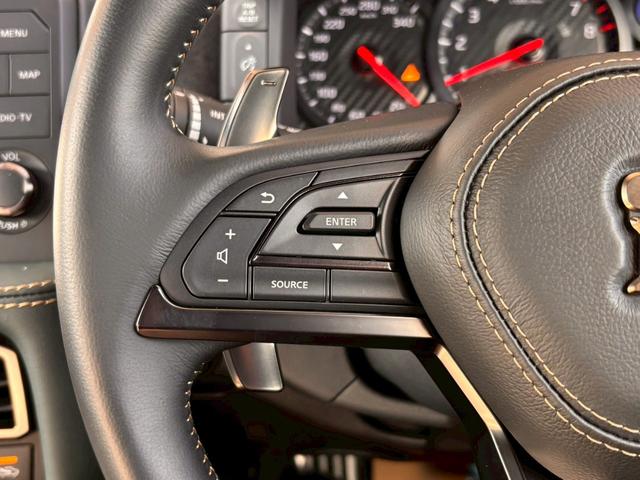 �n���h�������𗣂����ƂȂ��A�I�[�f�B�I���삪�ł��܂��B