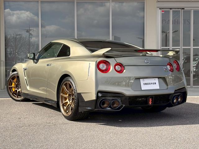 �X�|�[�c�J�[�炵���N�[�y�X�^�C���͌��邾���ŋC�������g���܂��B