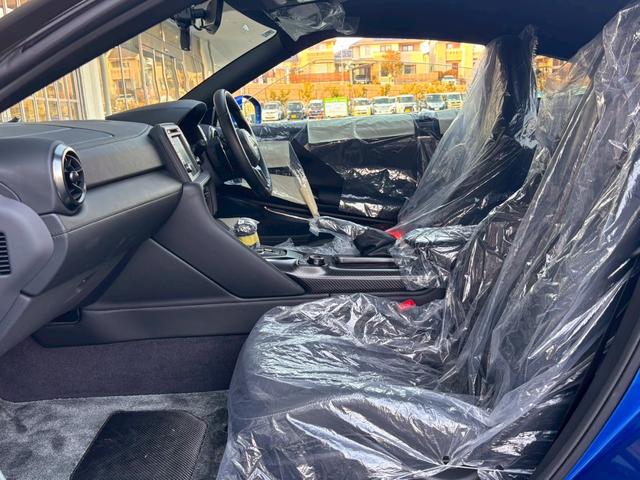 ����Ȃ��猩��R�b�N�s�b�g�́A���E�𐥔�����đ̊����Ă݂ĉ�����