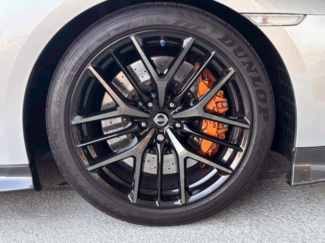 �����̃A���~�z�C�[���ł��B