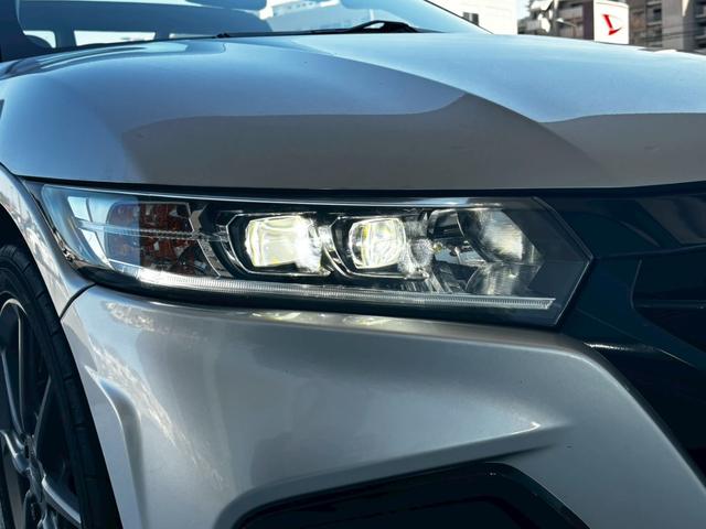 �Èłł��n�b�L��������k�d�c�w�b�h���C�g�ł��B�Â��铹�ł����S���ăh���C�u�ł��܂��B