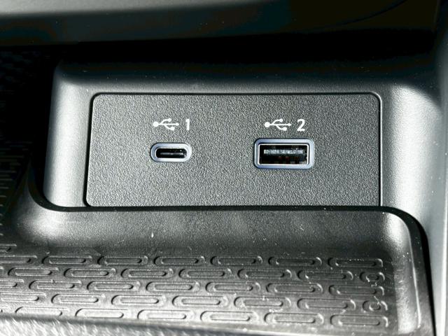 �Q��ނ̓��͒[�q�ɑΉ����Ă��܂��B