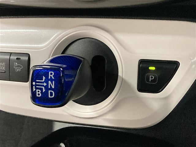 プリウス Sセーフティプラス フルセグ メモリーナビ DVD再生 ミュージックプレイヤー接続可 バックカメラ 衝突被害軽減システム ETC ドラレコ LEDヘッドランプ(21枚目)