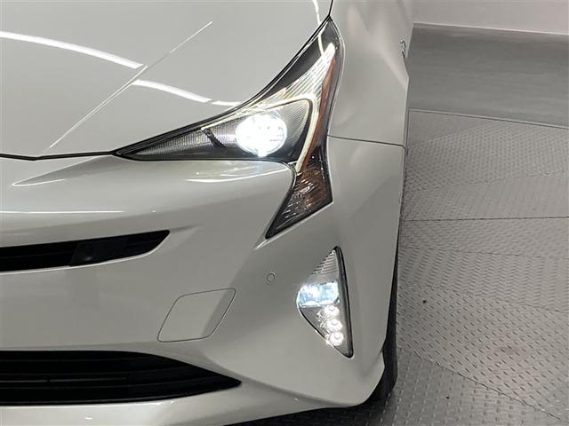 プリウス Sセーフティプラス フルセグ メモリーナビ DVD再生 ミュージックプレイヤー接続可 バックカメラ 衝突被害軽減システム ETC ドラレコ LEDヘッドランプ(28枚目)