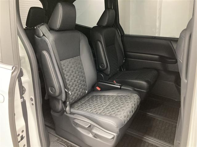 ヴォクシー ハイブリッドS-Z DVD再生 ミュージックプレイヤー接続可 後席モニター バックカメラ 衝突被害軽減システム ETC 両側電動スライド LEDヘッドランプ 乗車定員7人 3列シート ワンオーナー(10枚目)