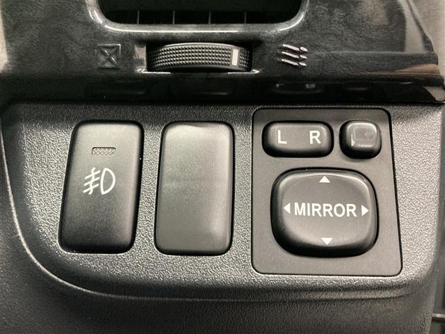 ウィッシュ Ｘリミテッド　ワンセグ　メモリーナビ　ＥＴＣ　ＨＩＤヘッドライト　ウオークスルー　乗車定員７人　３列シート（15枚目）