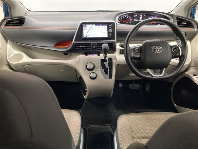 シエンタ Ｇ　フルセグ　メモリーナビ　ＤＶＤ再生　ミュージックプレイヤー接続可　バックカメラ　衝突被害軽減システム　ＥＴＣ　両側電動スライド　ウオークスルー　乗車定員７人　３列シート　ワンオーナー（3枚目）