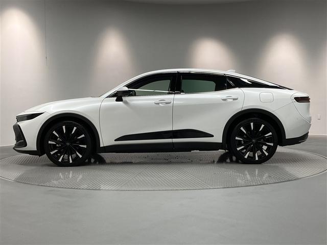 クラウンクロスオーバー ＲＳアドバンスド　革シート　サンルーフ　４ＷＤ　ミュージックプレイヤー接続可　バックカメラ　衝突被害軽減システム　ＥＴＣ　ドラレコ　ＬＥＤヘッドランプ　ワンオーナー（7枚目）