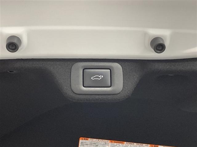 クラウンクロスオーバー ＲＳアドバンスド　革シート　サンルーフ　４ＷＤ　ミュージックプレイヤー接続可　バックカメラ　衝突被害軽減システム　ＥＴＣ　ドラレコ　ＬＥＤヘッドランプ　ワンオーナー（10枚目）