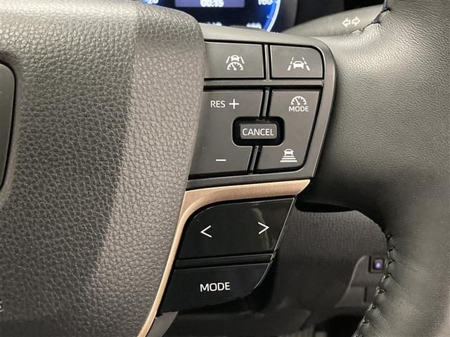 クラウンクロスオーバー ＲＳアドバンスド　革シート　サンルーフ　４ＷＤ　ミュージックプレイヤー接続可　バックカメラ　衝突被害軽減システム　ＥＴＣ　ドラレコ　ＬＥＤヘッドランプ　ワンオーナー（21枚目）