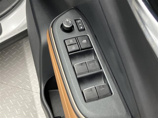 クラウンクロスオーバー ＲＳアドバンスド　革シート　サンルーフ　４ＷＤ　ミュージックプレイヤー接続可　バックカメラ　衝突被害軽減システム　ＥＴＣ　ドラレコ　ＬＥＤヘッドランプ　ワンオーナー（26枚目）