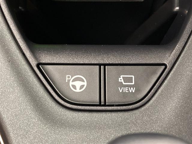 クラウンクロスオーバー ＲＳアドバンスド　革シート　サンルーフ　４ＷＤ　ミュージックプレイヤー接続可　バックカメラ　衝突被害軽減システム　ＥＴＣ　ドラレコ　ＬＥＤヘッドランプ　ワンオーナー（28枚目）